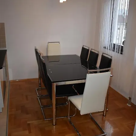 De Lux Dushi Banyaluka